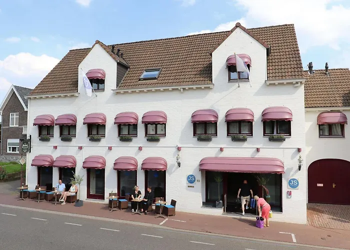Js Hotel Epen
