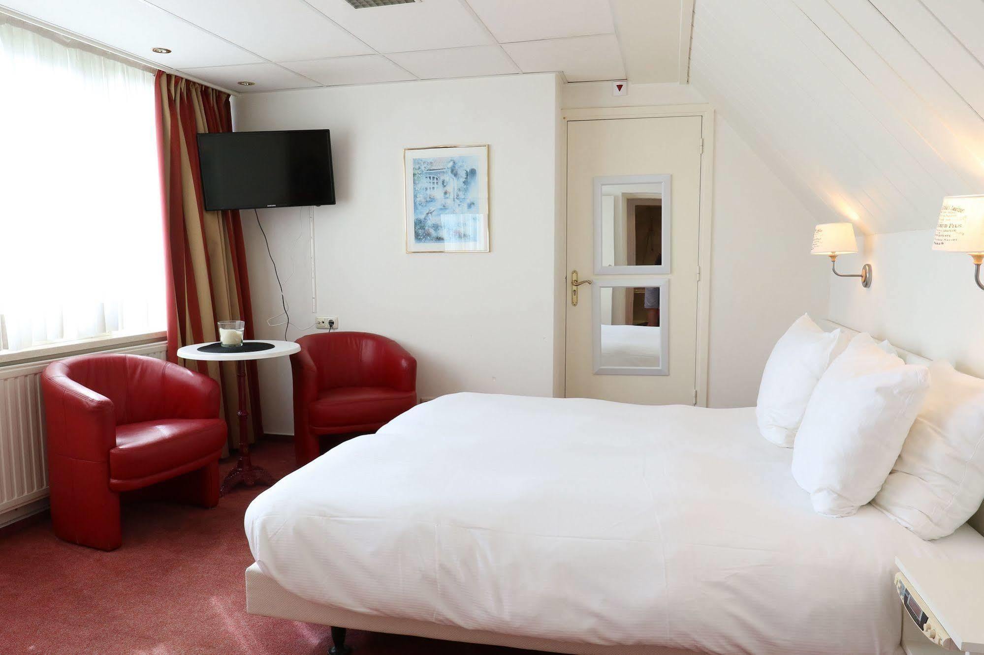 Js Hotel Epen